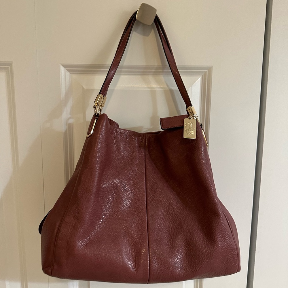 Coach pebble leather shoulder bag